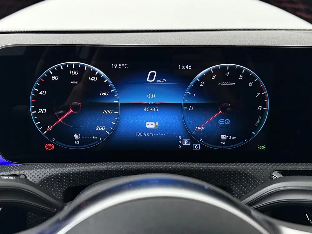 Mercedes-Benz CLA 250 e AMG Line uit 2022, foto 13