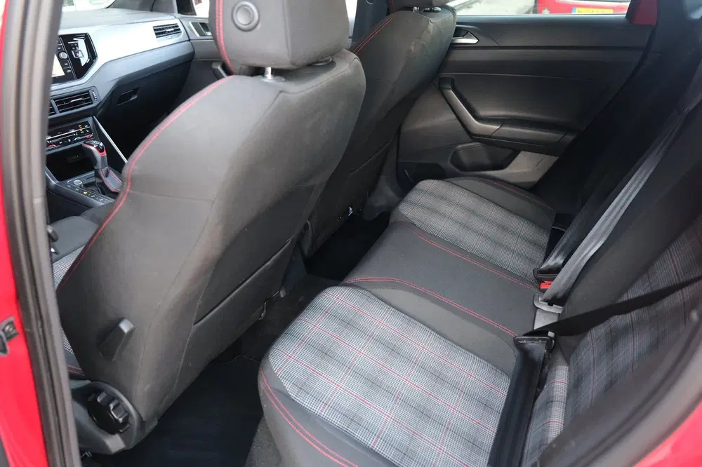 Volkswagen Polo 2.0 TSI GTI 207PK DSG Facelift Pano IQ Mat uit 2022, foto 10
