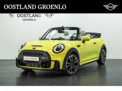Mini Cabrio Cooper S JCW Automaat uit 2023