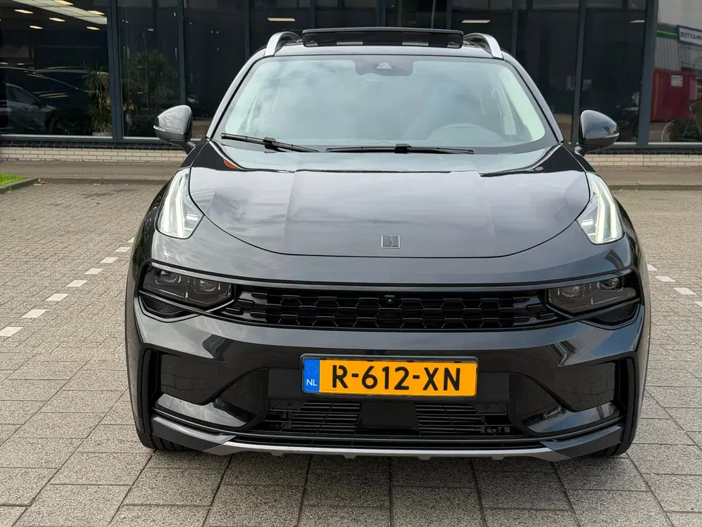 Lynk & Co 01 1.5 Black Edition uit 2022, foto 12