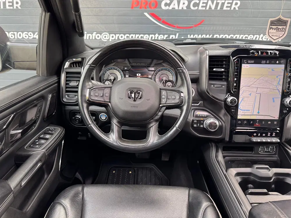 Dodge RAM 5.7 V8 4x4 Crew Cab Limited Pano uit 2023, foto 14
