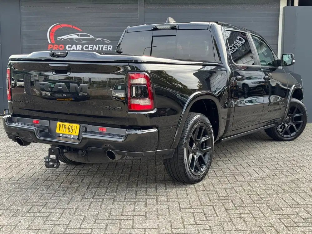 Dodge RAM 5.7 V8 4x4 Crew Cab Limited Pano uit 2023, foto 2