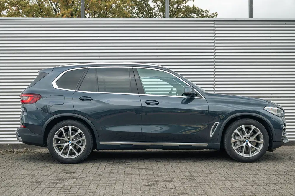 BMW X5 xDrive45e xLine Automaat uit 2021, foto 3