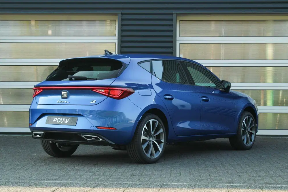 SEAT Leon 1.5 TSI e-Hybrid 204pk FR Business uit 2026, foto 2