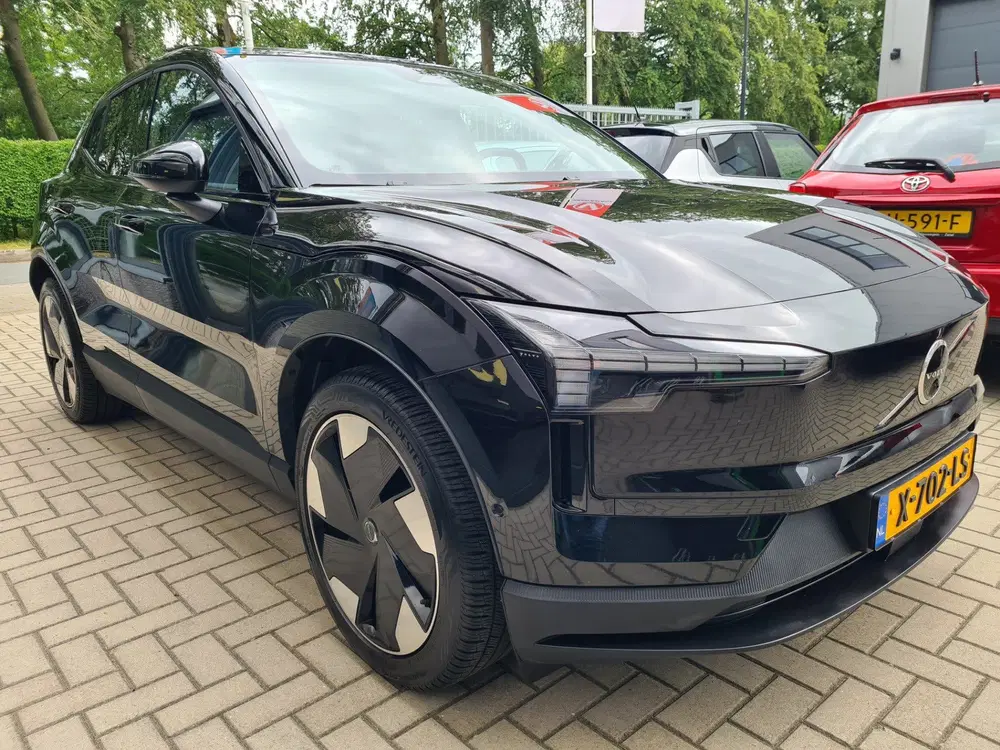 Volvo EX30 Single Motor Extended Range Ultra 69 kWh uit 2023, foto 15