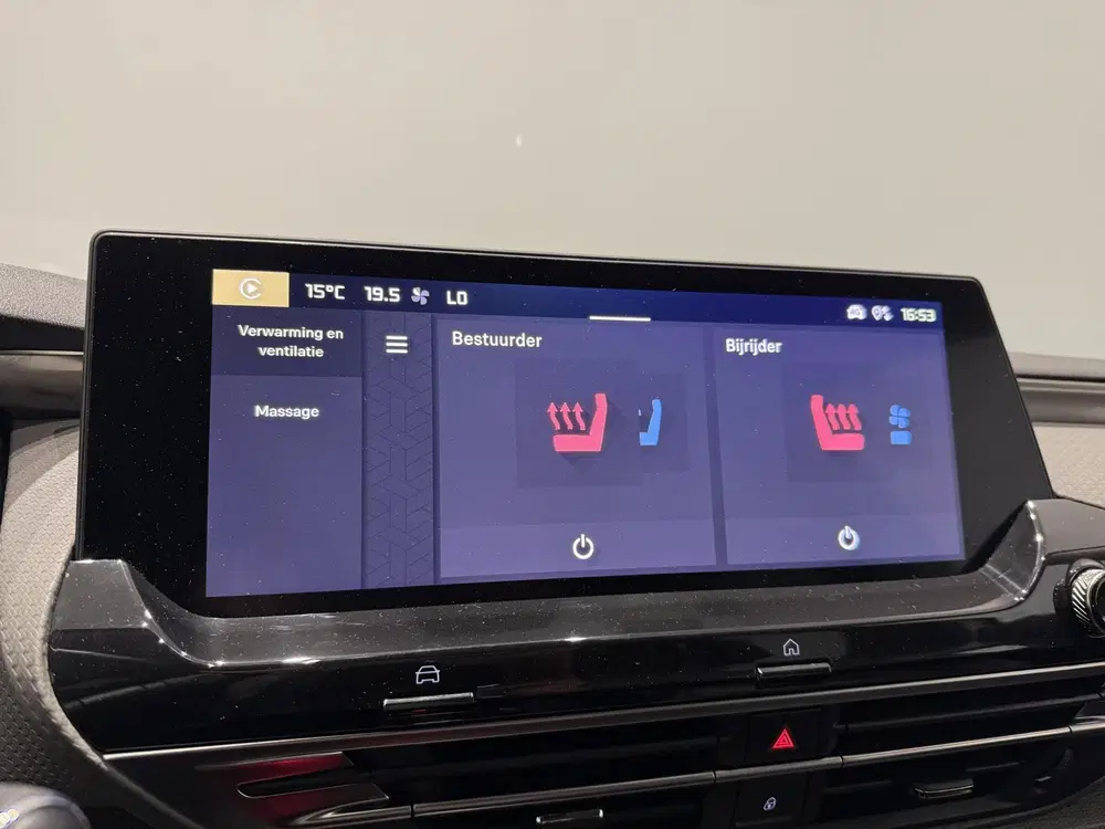 Citroën C5 X Citroen C5 X 1.6 Plug-in Hybrid 180 Busine uit 2023, foto 14