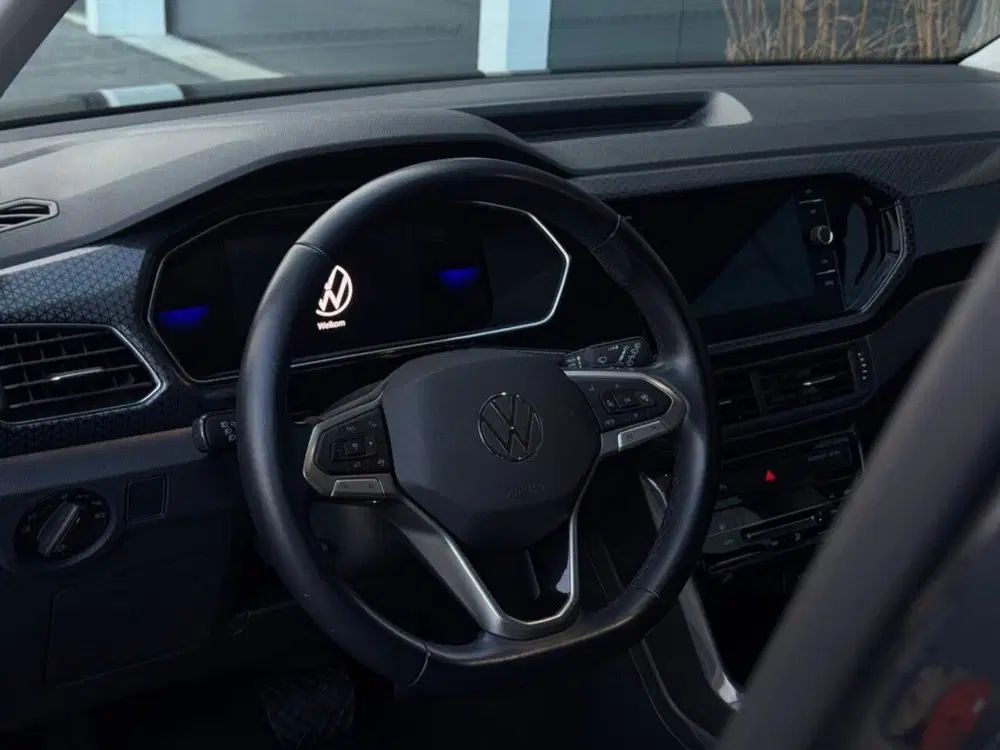 Volkswagen T-Cross 1.0 TSI 3x R-Line uit 2023, foto 13