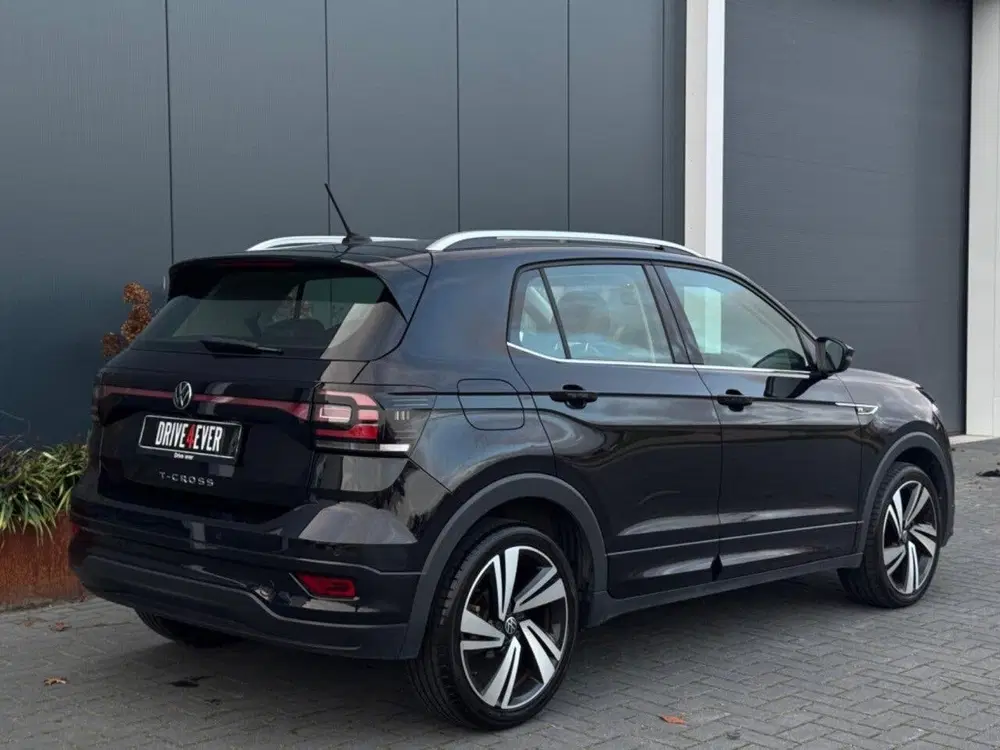 Volkswagen T-Cross 1.0 TSI 3x R-Line uit 2023, foto 3