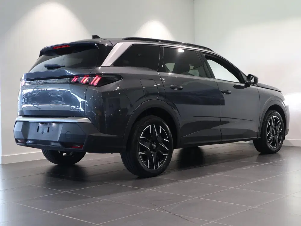Peugeot 5008 Hybrid 145 Allure 7 ZITS uit 2025, foto 4