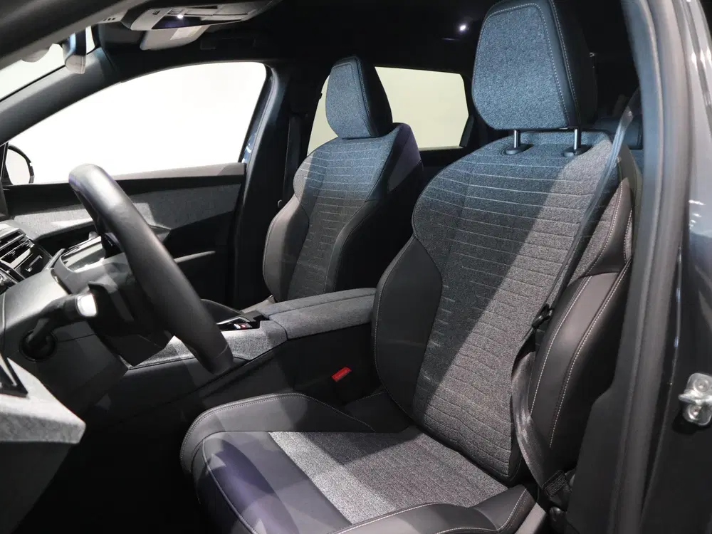 Peugeot 5008 Hybrid 145 Allure 7 ZITS uit 2025, foto 7