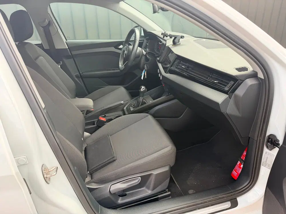 Audi A1 30 TFSI stoelverwarming clima cruise uit 2019, foto 13