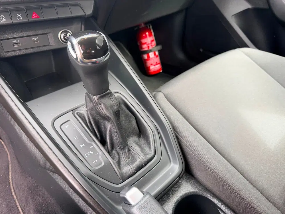 Audi A1 30 TFSI stoelverwarming clima cruise uit 2019, foto 7