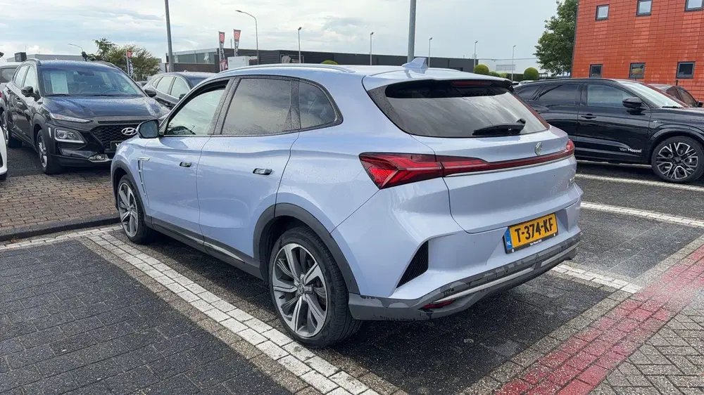MG Marvel R Luxury 70 kWh uit 2023, foto 2