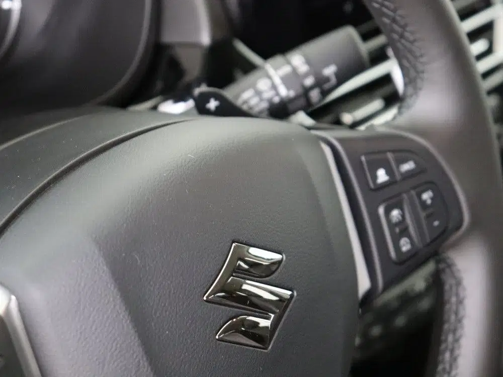 Suzuki S-Cross 1.4 Boosterjet Style Hybrid *OP=OP* uit 2026, foto 2