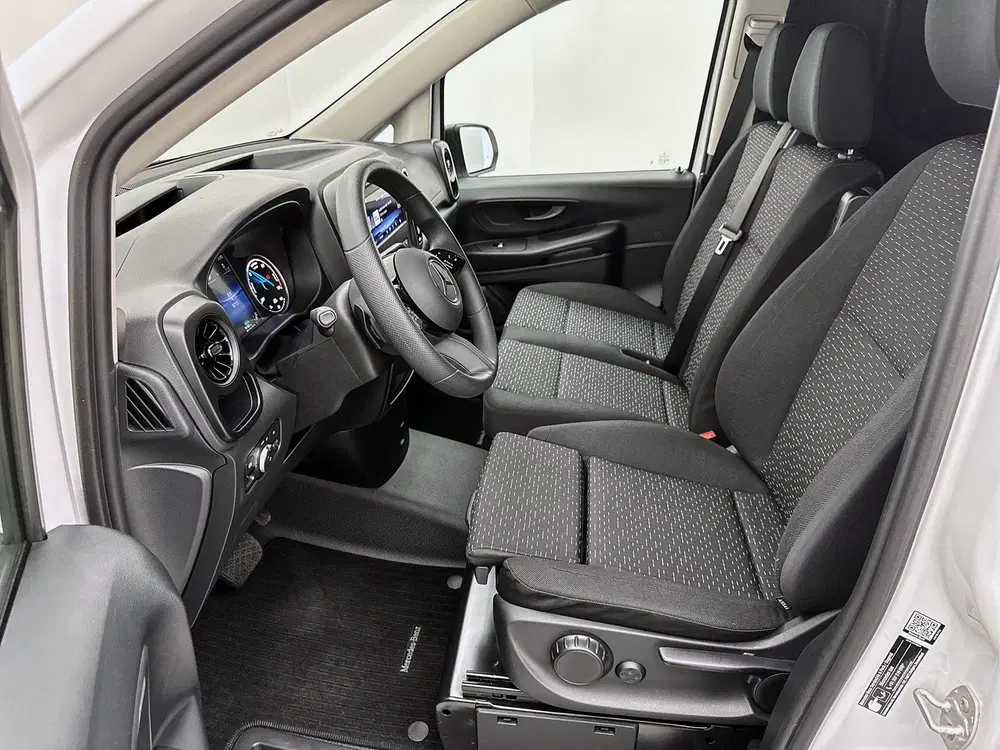 Mercedes-Benz Vito 112 L2 60 kWh Camera 266km actieradius F uit 2024, foto 6