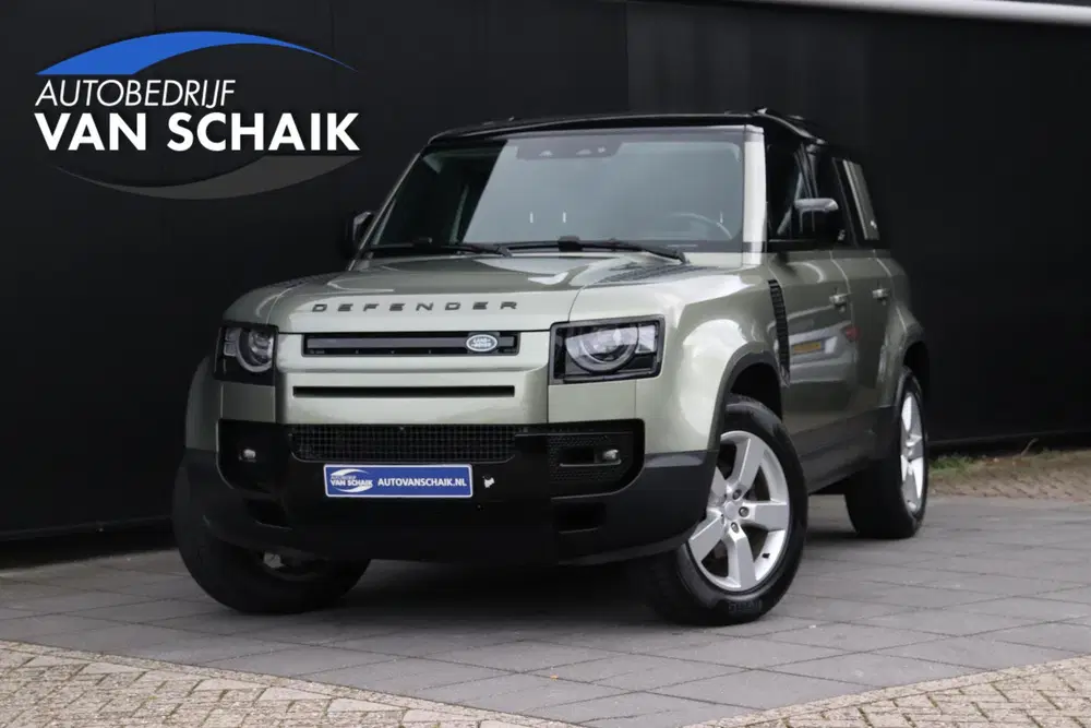 Land Rover Defender 3.0 D250 110 First Edition uit 2021