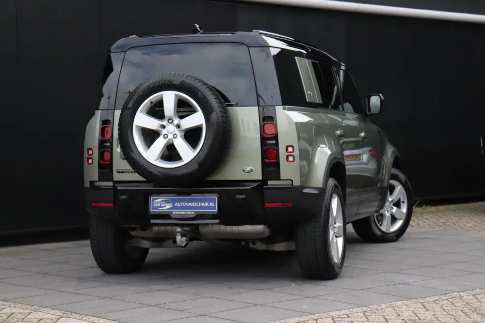 Land Rover Defender 3.0 D250 110 First Edition uit 2021, foto 3