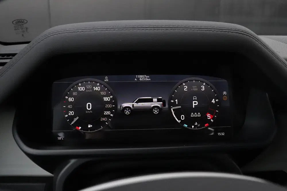 Land Rover Defender 3.0 D250 110 First Edition uit 2021, foto 5