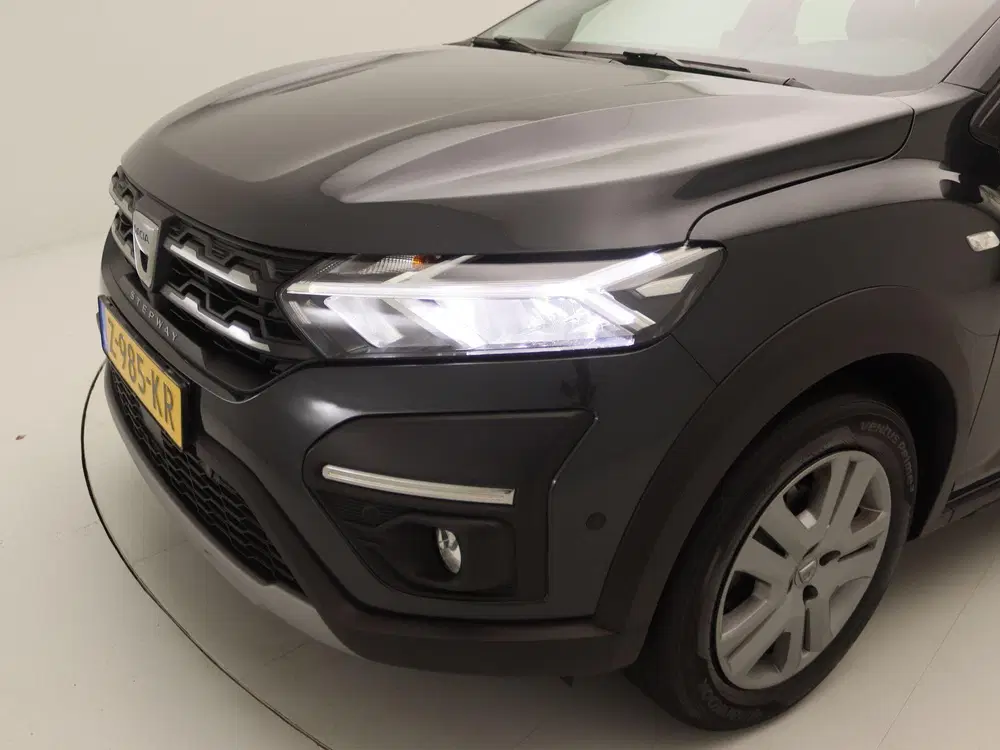 Dacia Sandero 1.0 TCe 90 Comfort uit 2022, foto 15