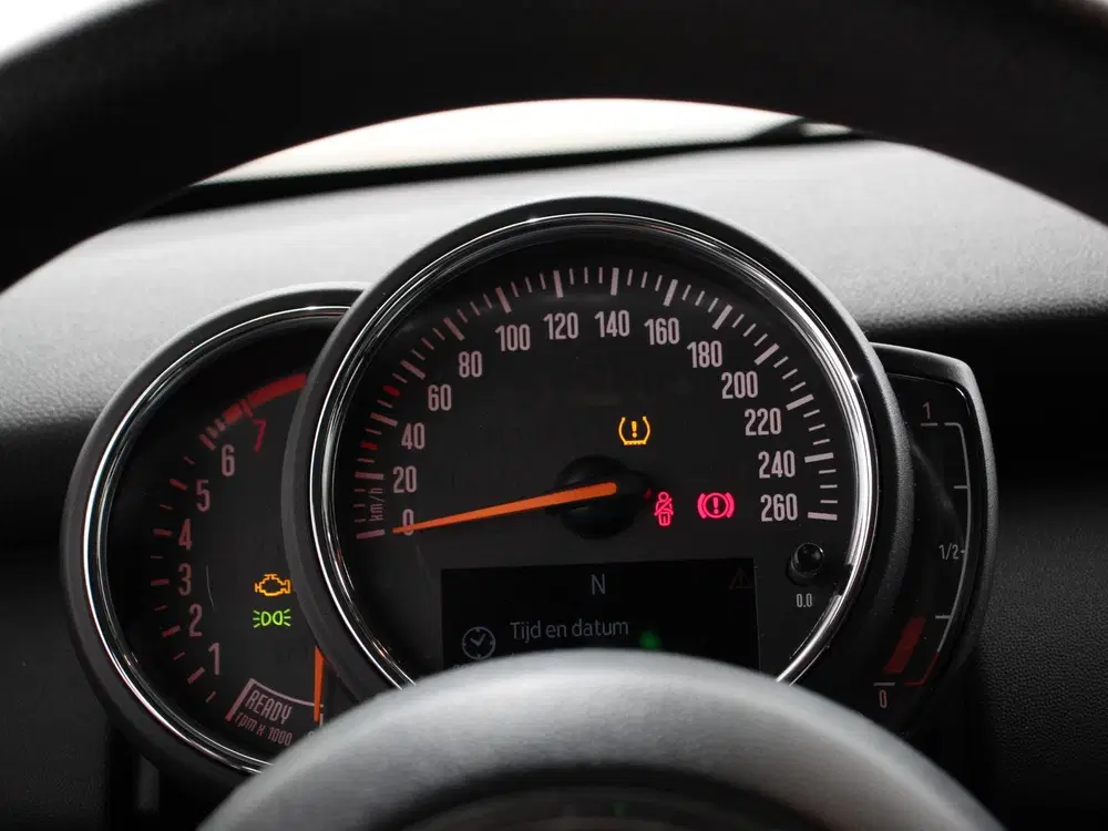 Mini One 1.5 3-DRS First Salt Airco Lichtmetalen Ve uit 2019, foto 13