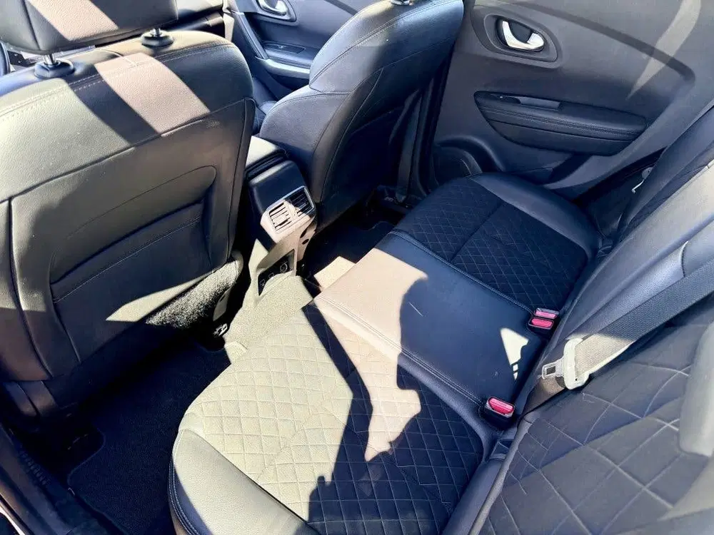 Renault Kadjar 1.3 TCe Intens uit 2022, foto 10