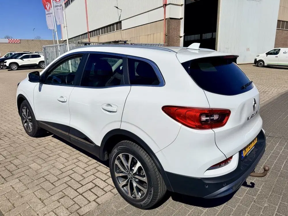 Renault Kadjar 1.3 TCe Intens uit 2022, foto 2