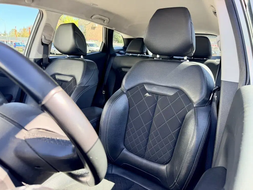 Renault Kadjar 1.3 TCe Intens uit 2022, foto 8