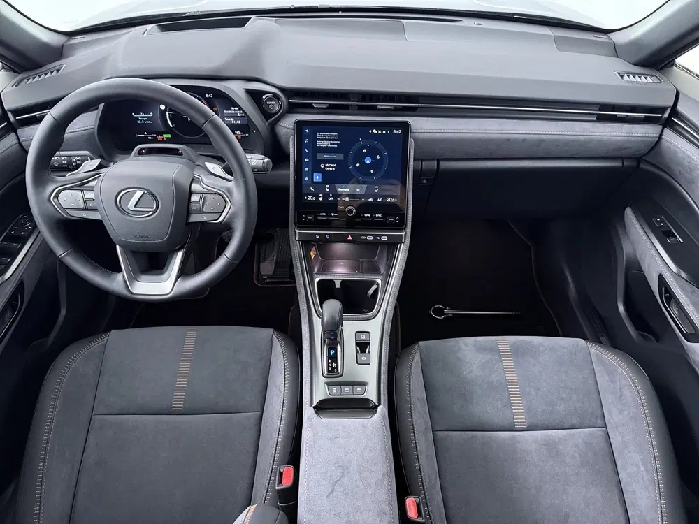Lexus LBX Cool 2WD uit 2026, foto 7
