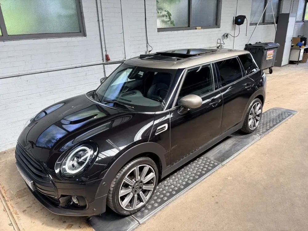 Mini Clubman 1.5 Cooper Knightsbridge Navi Camera Carpl uit 2022, foto 3