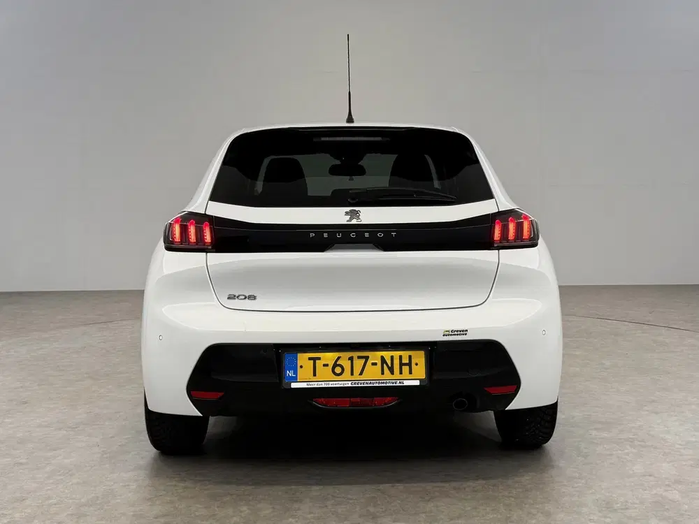 Peugeot 208 1.2 PureTech Allure Pack uit 2023, foto 9