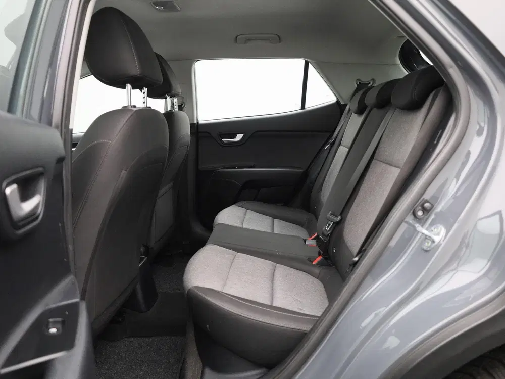 Kia Stonic 1.0 T-GDi MHEV DynamicLine uit 2022, foto 13