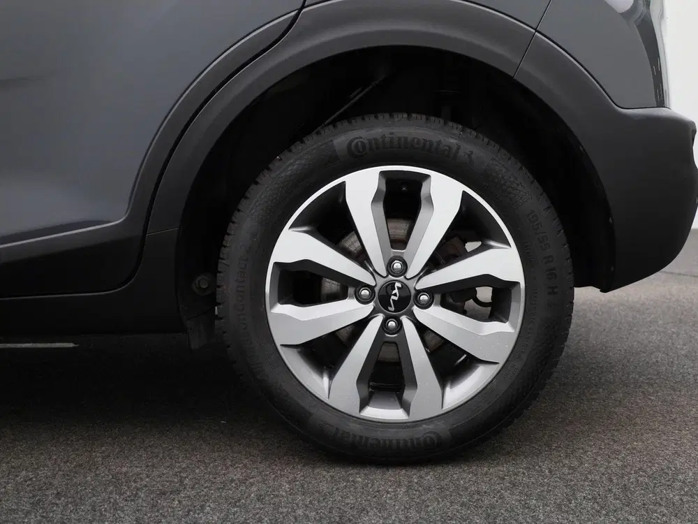 Kia Stonic 1.0 T-GDi MHEV DynamicLine uit 2022, foto 14
