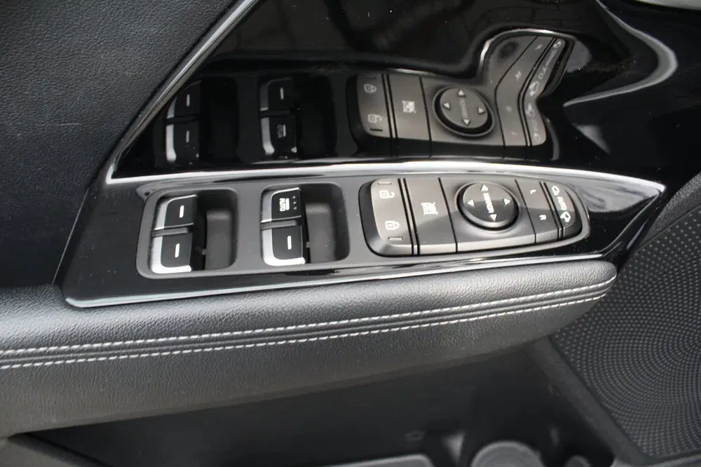 Kia Niro 1.6 GDi Hybrid DynamicLine uit 2019, foto 15