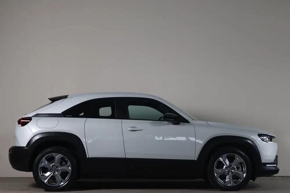 Mazda MX-30 e-SkyActiv 145 36 kWh uit 2021, foto 11