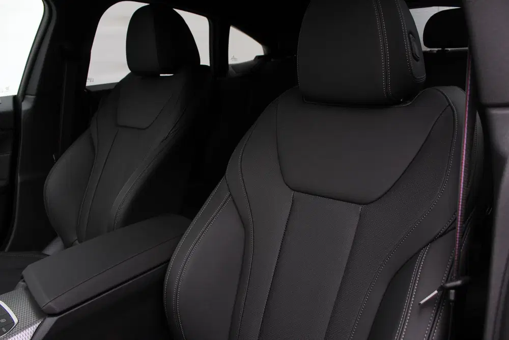 BMW 4-serie Coupé 420i M Sport Automaat uit 2026, foto 6