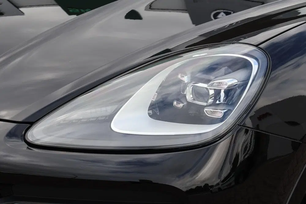 Porsche Cayenne 3.0 E-Hybrid 462pk Platinum Edition uit 2021, foto 10