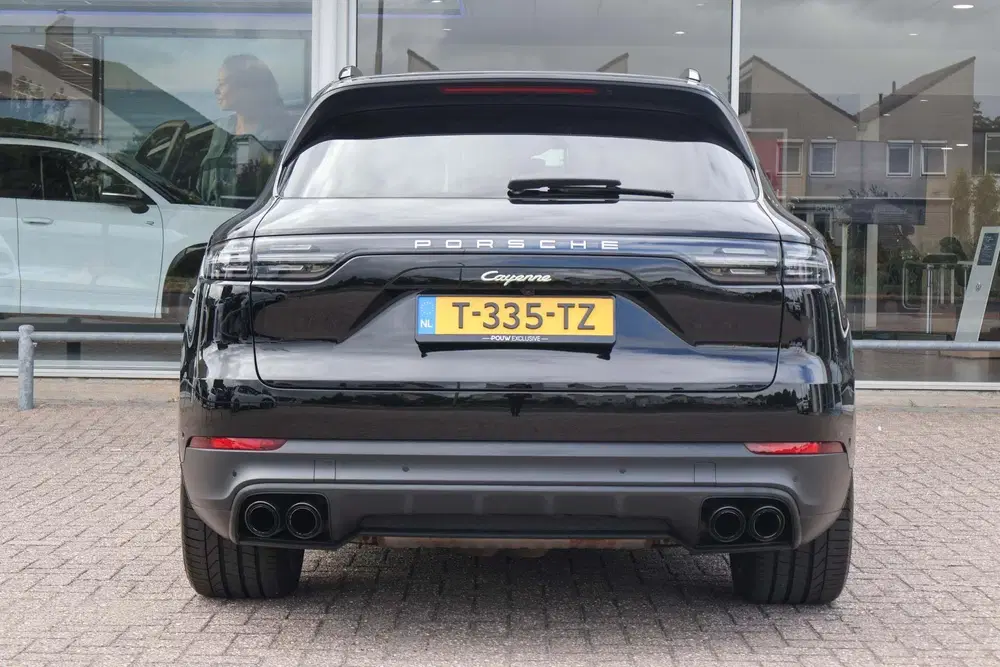 Porsche Cayenne 3.0 E-Hybrid 462pk Platinum Edition uit 2021, foto 12