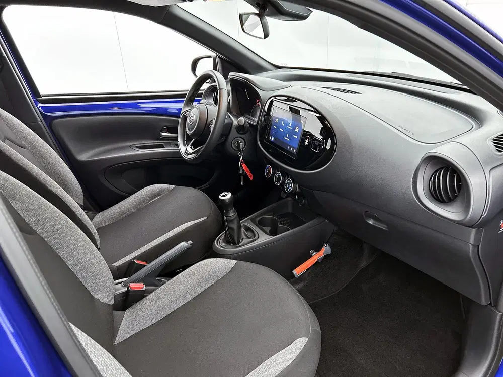 Toyota Aygo X 1.0 VVT-i MT Play uit 2025, foto 6