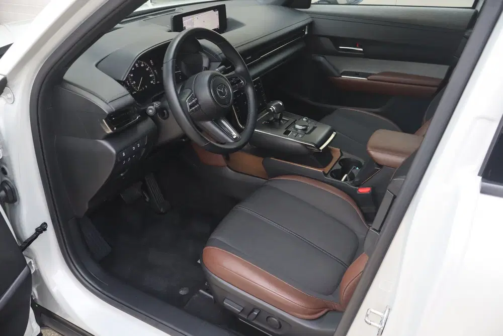 Mazda MX-30 e-SkyActiv 145 Comfort 36 kWh uit 2021, foto 4