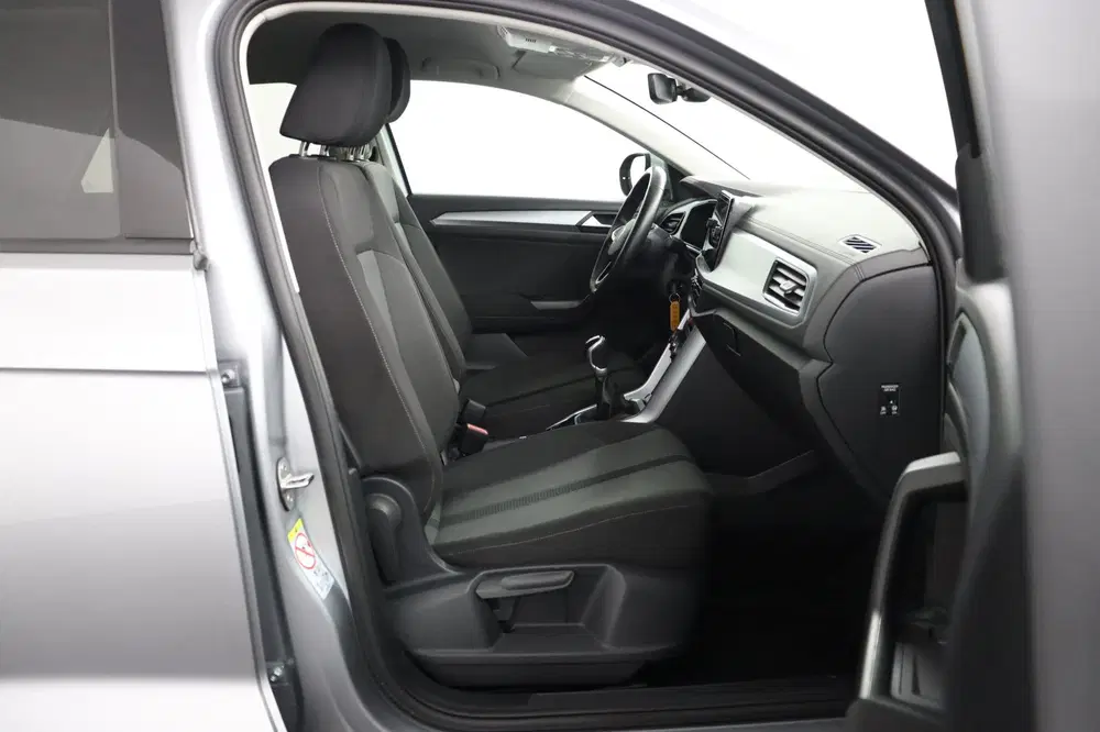 Volkswagen T-Roc 1.0 TSI Life uit 2022, foto 10