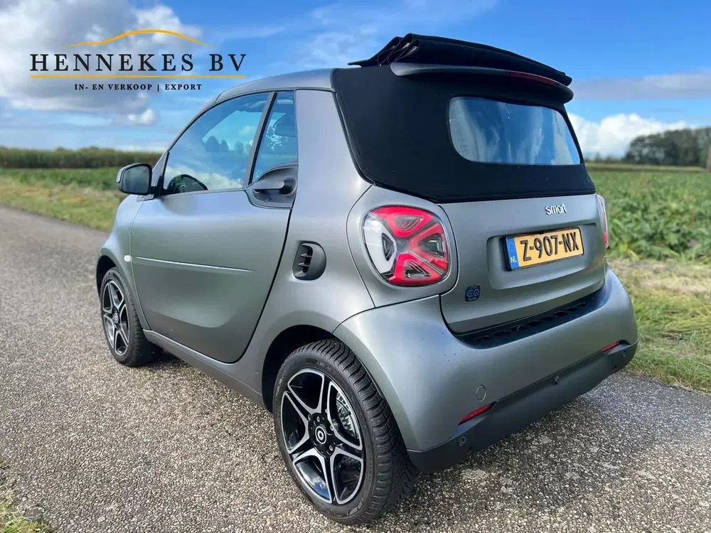 Smart forTwo EQ Comfort PLUS 18 kWh Cabrio uit 2022, foto 3