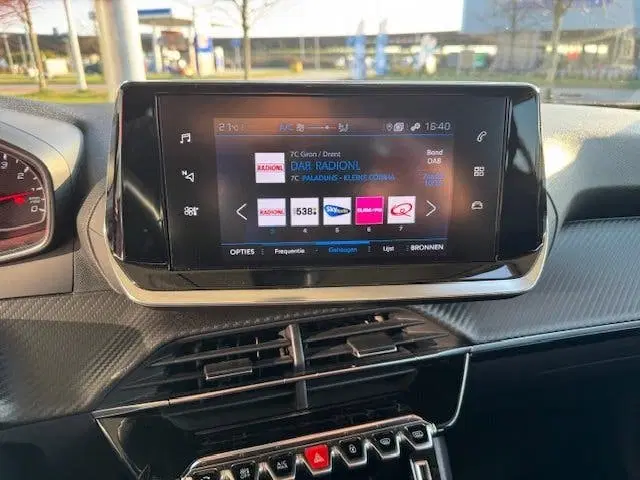 Peugeot 2008 1.2 PT ACTIVE 1e EIG. + APPLE CARPLAY uit 2021, foto 11