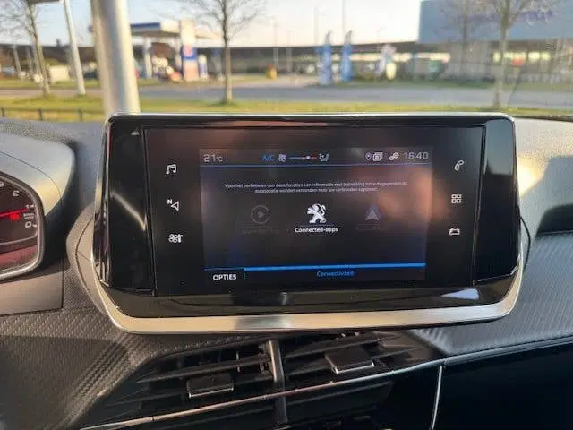 Peugeot 2008 1.2 PT ACTIVE 1e EIG. + APPLE CARPLAY uit 2021, foto 15
