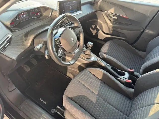 Peugeot 2008 1.2 PT ACTIVE 1e EIG. + APPLE CARPLAY uit 2021, foto 6