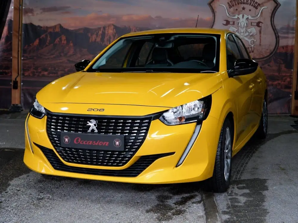 Peugeot 208 1.2 PT Active Pack (bj 2023) uit 2023, foto 2