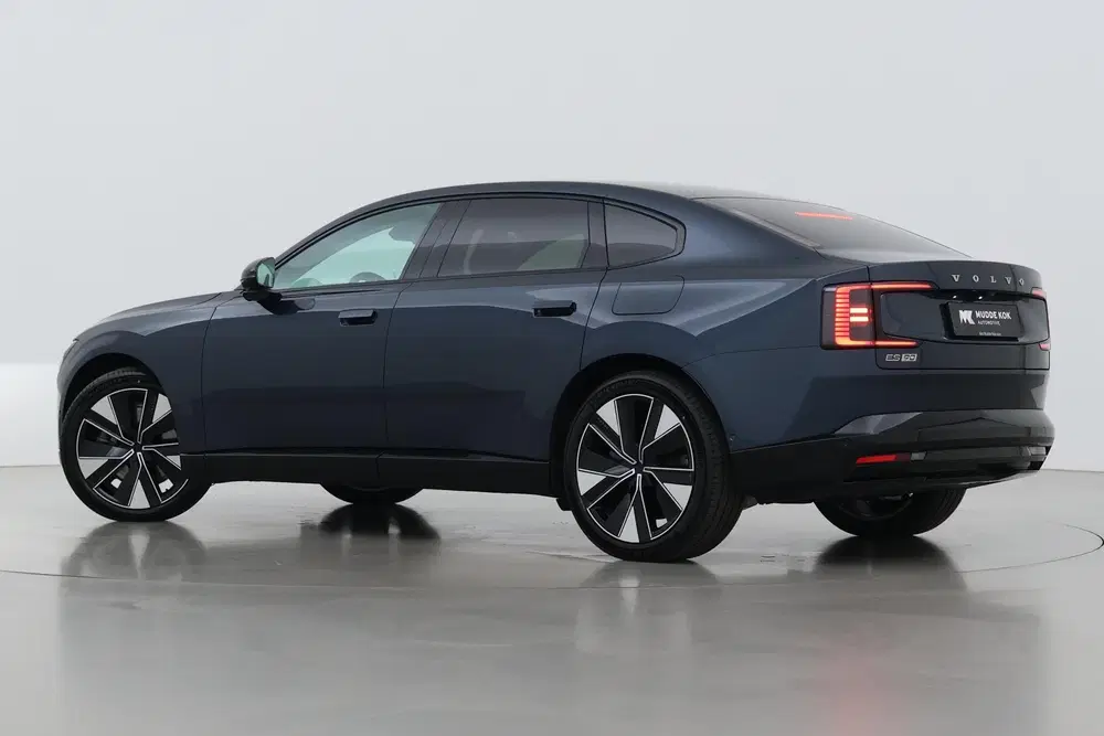 Volvo ES90 Single Motor Extended Range Plus 92 kWh uit 2026, foto 2