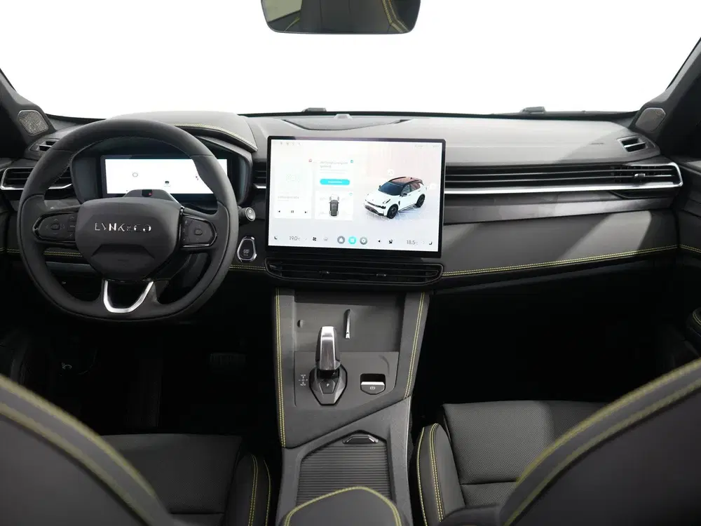 Lynk & Co 01 1.5 More uit 2026, foto 11