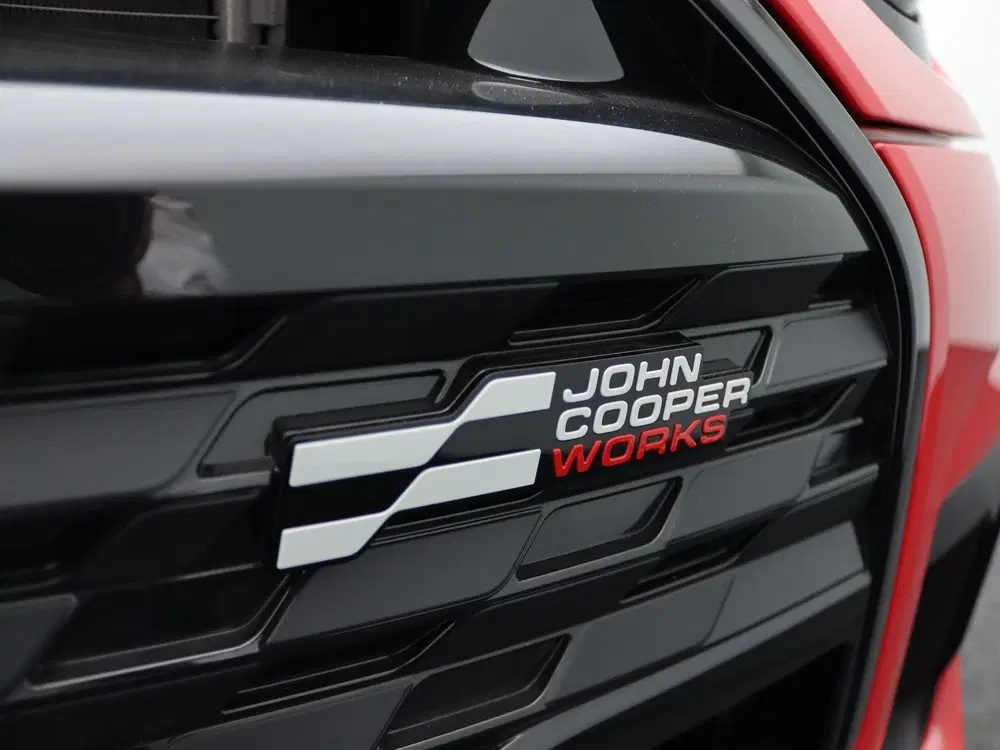 Mini Cabrio Cooper Cabrio C John Cooper Works Trim + P uit 2026, foto 8