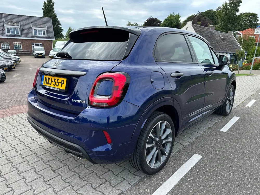 Fiat 500 1.5 Hybrid Sport Cabrio uit 2023, foto 3