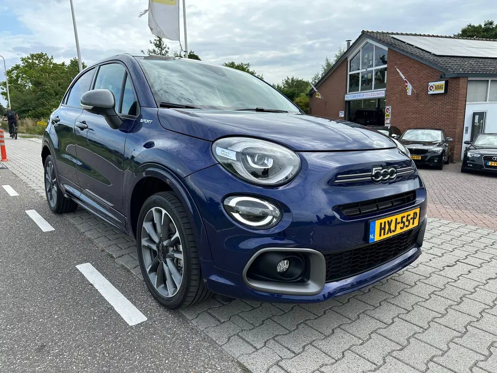 Fiat 500 1.5 Hybrid Sport Cabrio uit 2023, foto 4